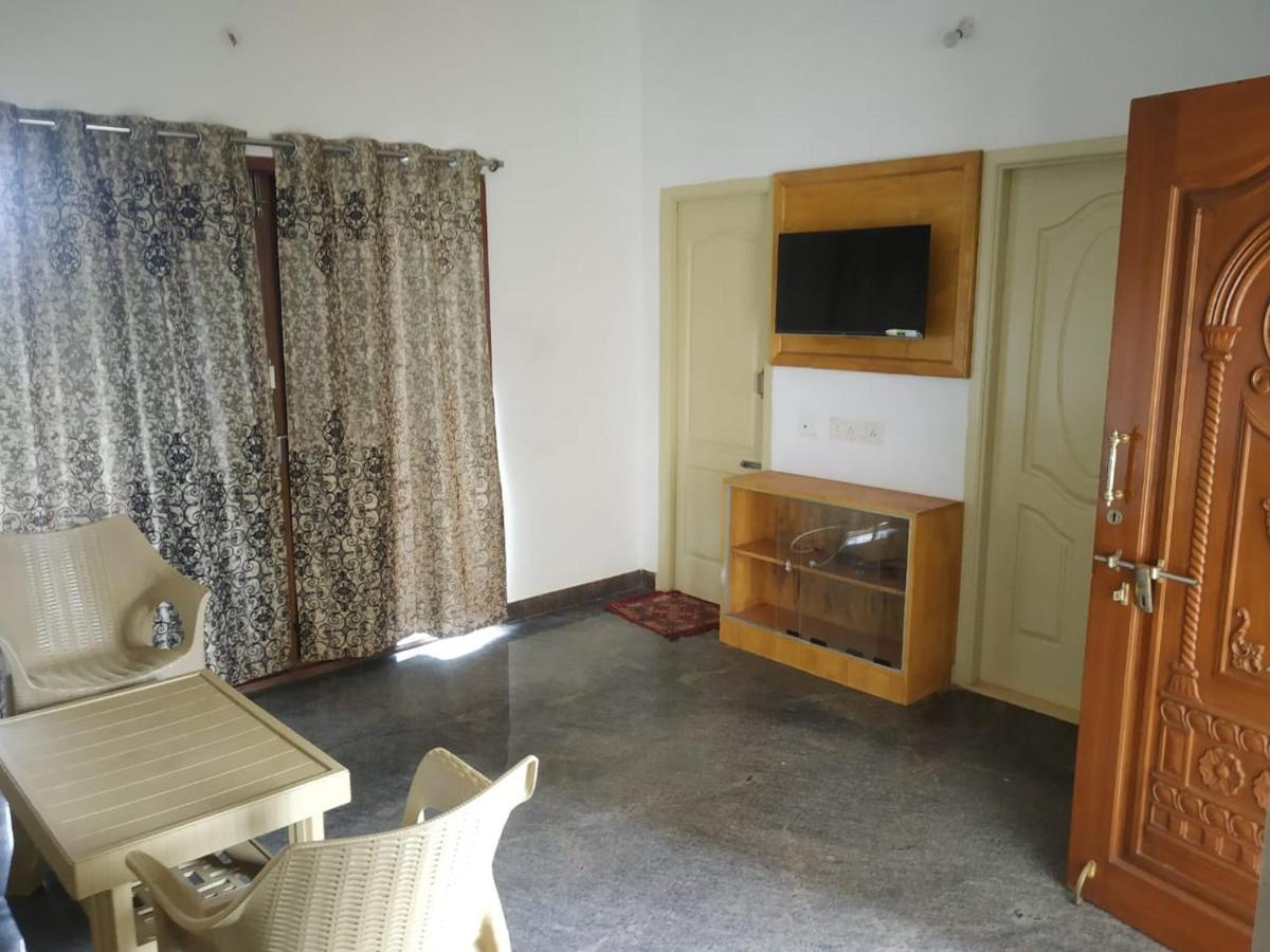 Thirumala Inn Yelagiri Εξωτερικό φωτογραφία